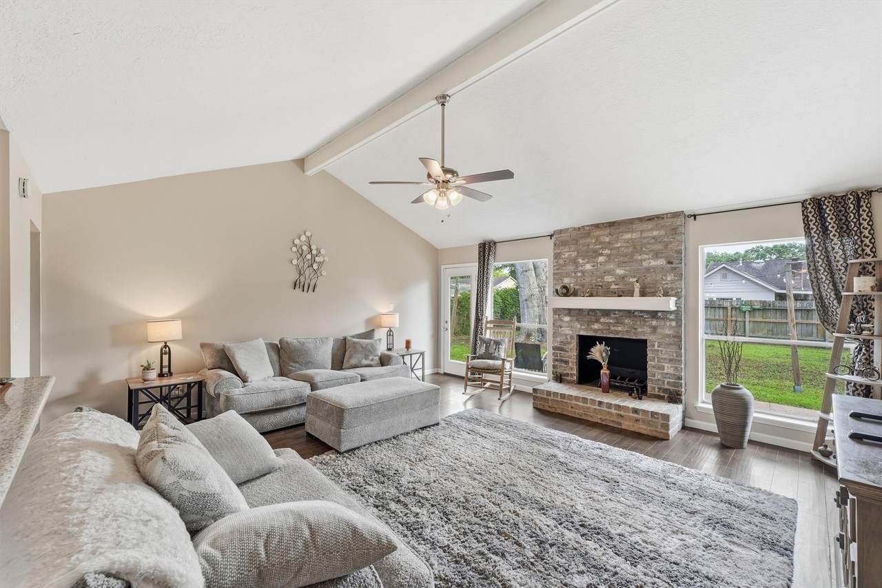22327 Smokey Hill Drive - Photo 1