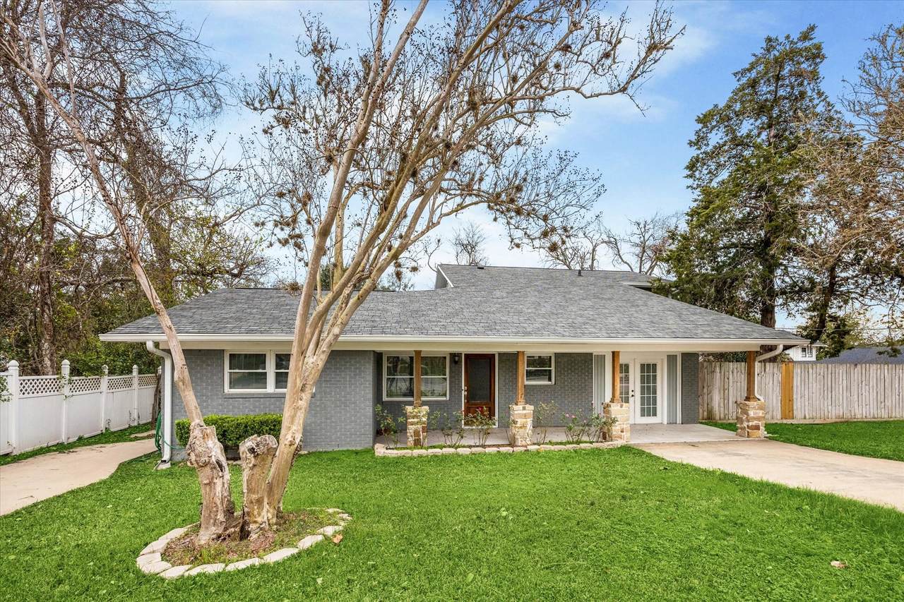 241 Masonic St - Photo 1