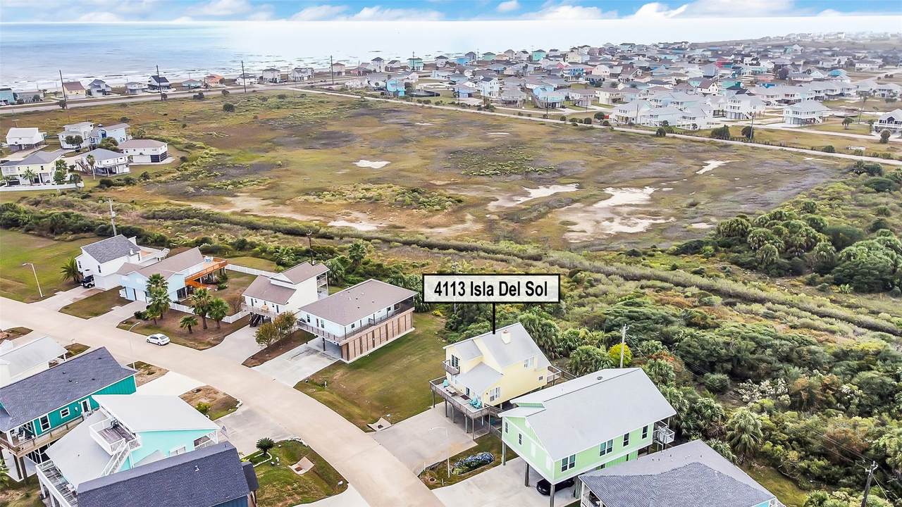 4113 Isla Del Sol - Photo 1