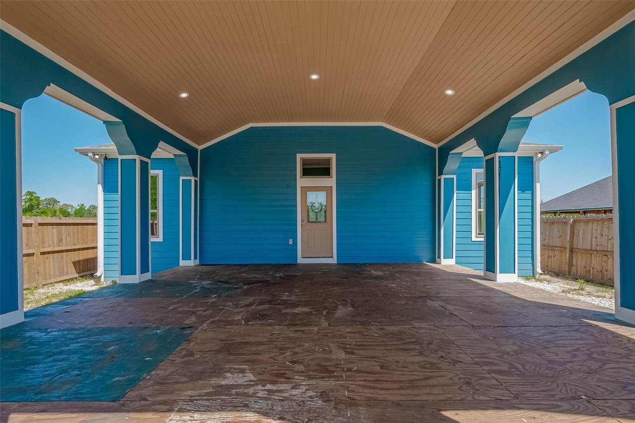 581 Road 51022 - Photo 1