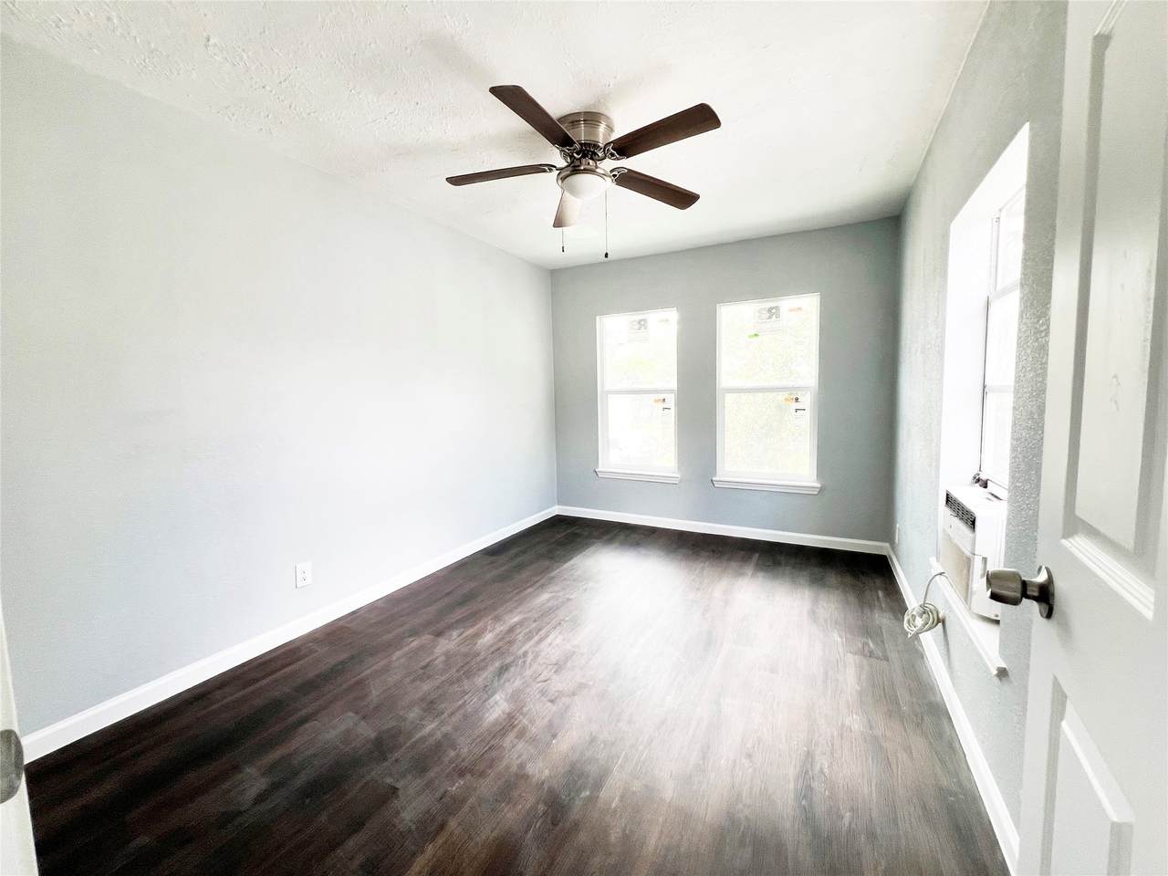 103 Cosmos Street - Photo 1
