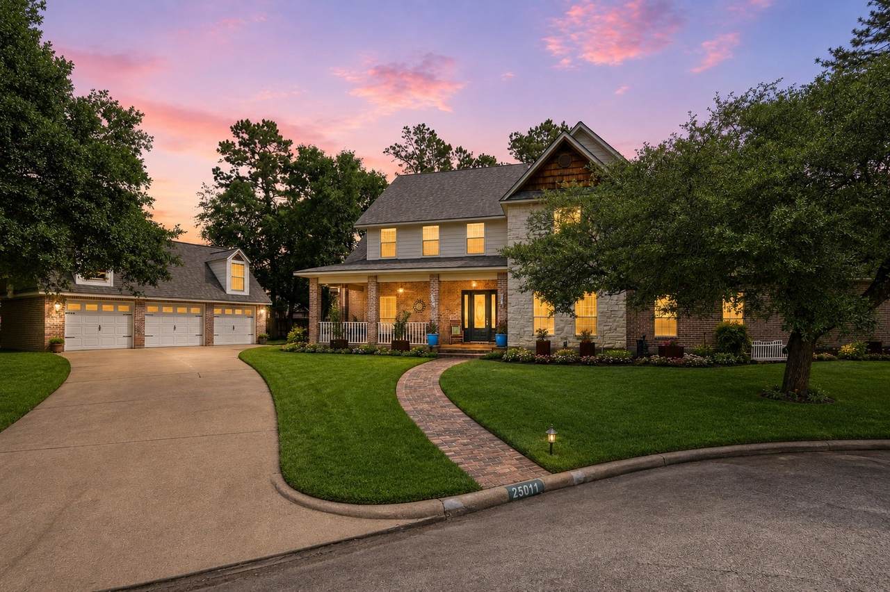 25014 Northampton Terrace Drive - Photo 1