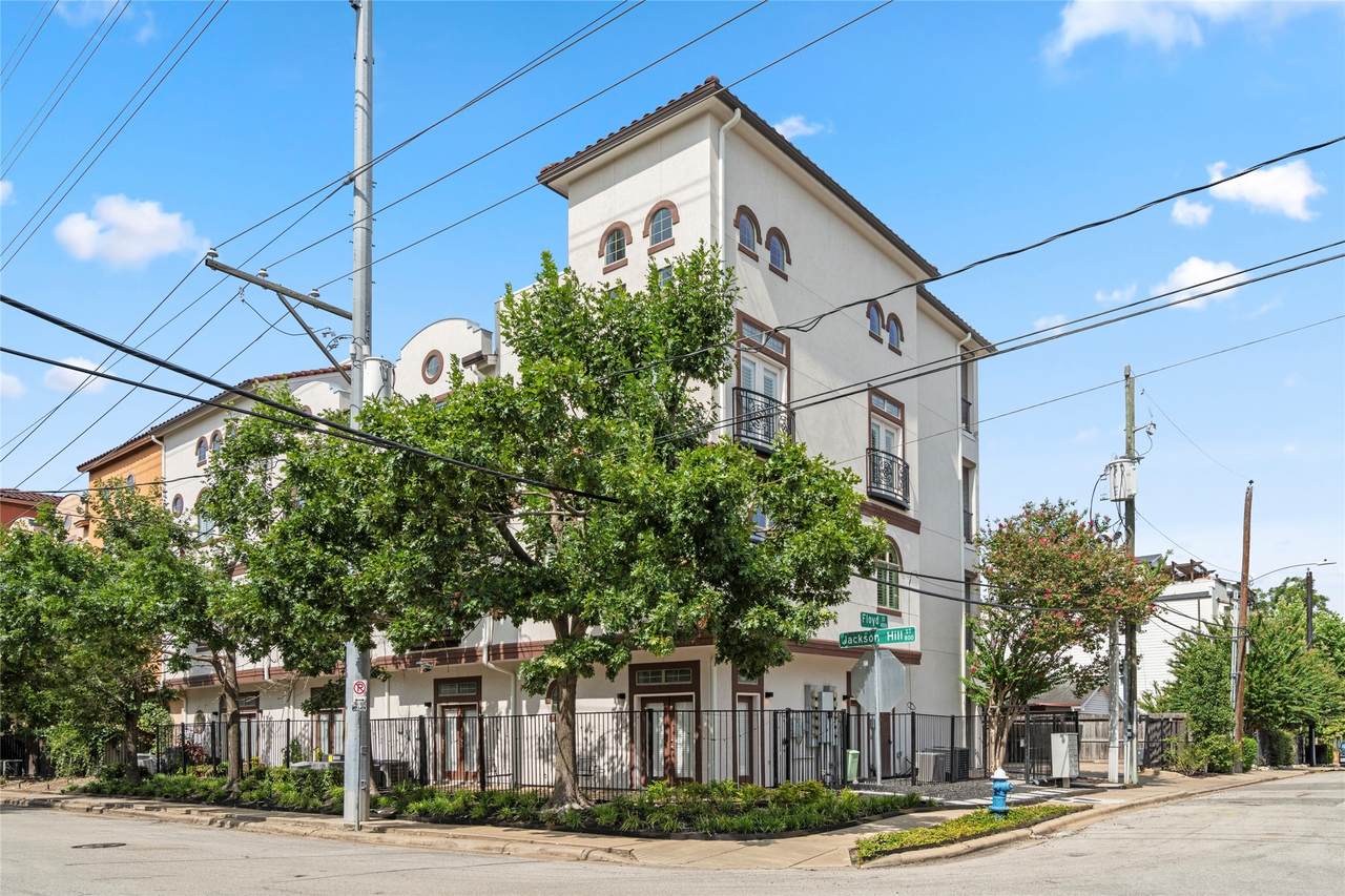 802 Jackson Hill Street - Photo 1