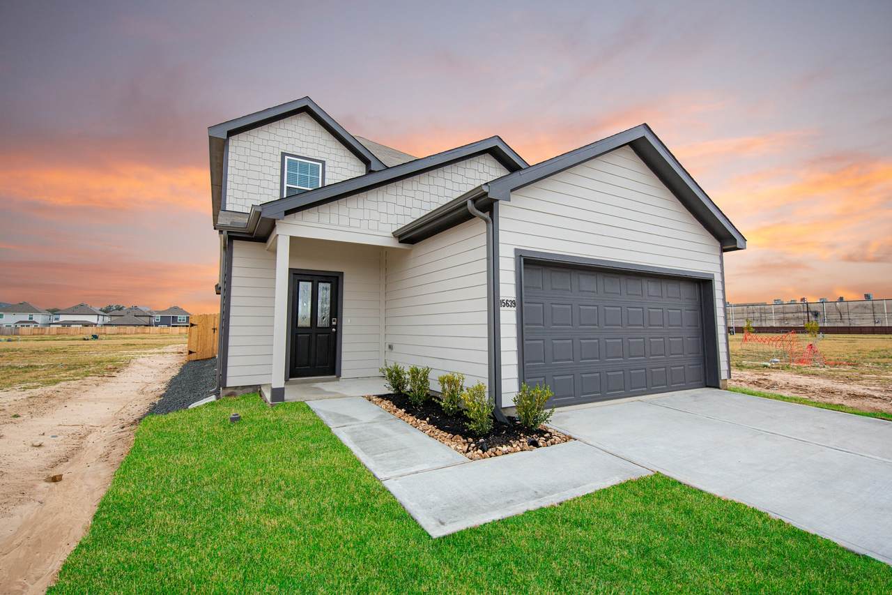 15639 Coneflower Hills Drive - Photo 1