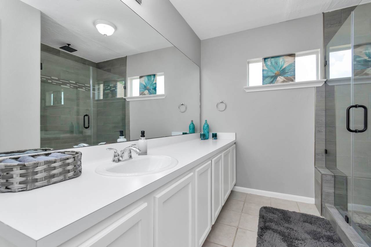 5822 Santa Bernadetta - Photo 1