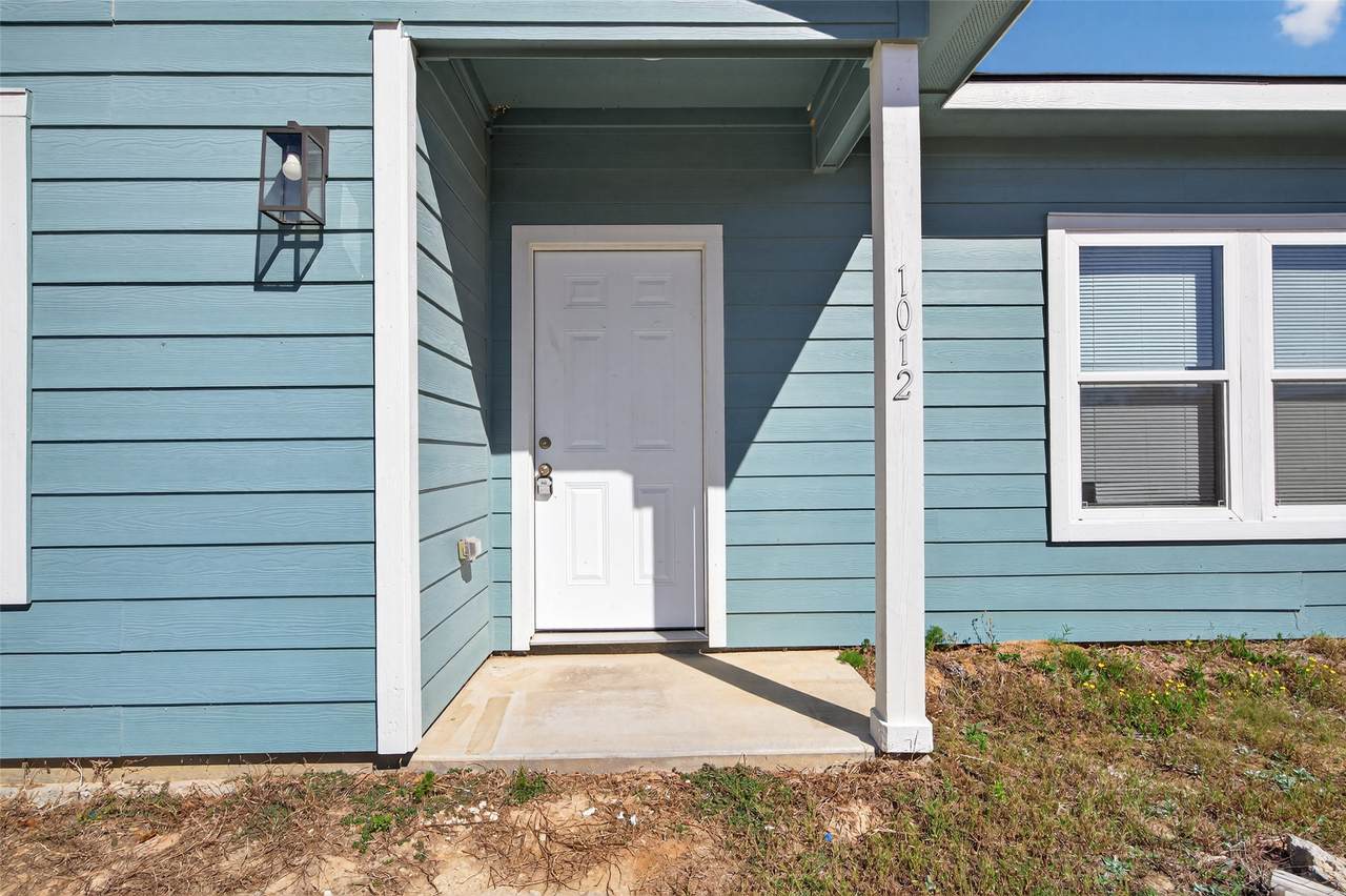 1012 Road 5606 - Photo 1