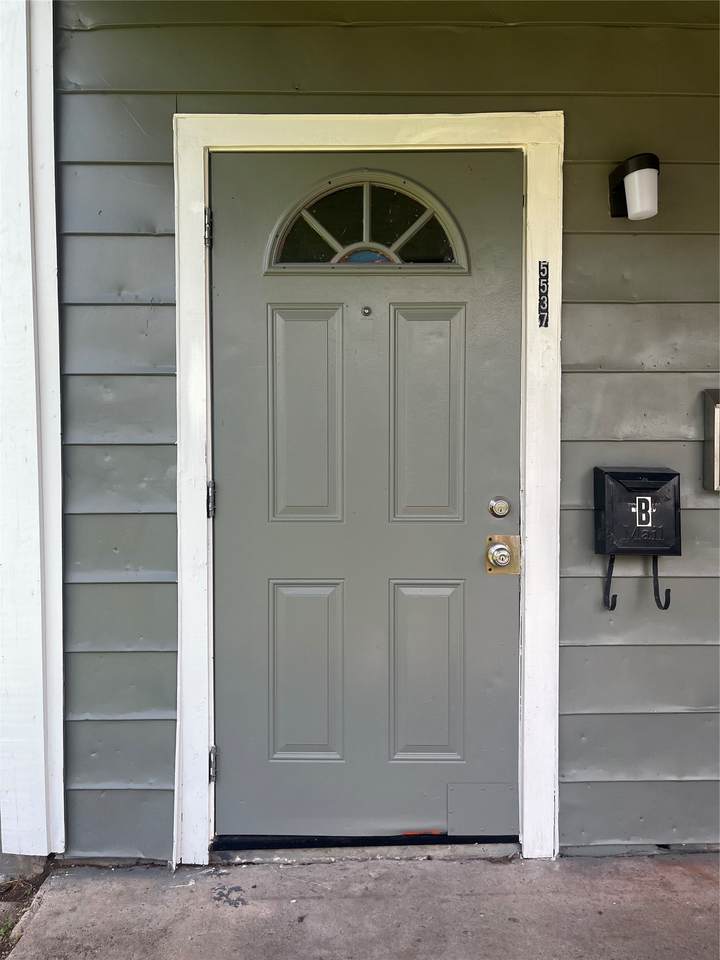 5537 Bataan Road - Photo 1