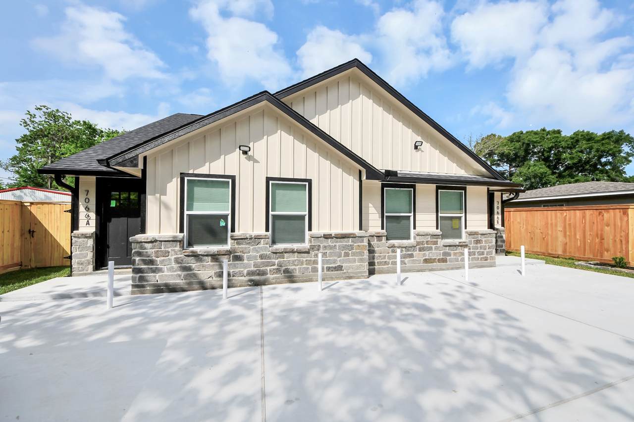 7066 Villa Street - Photo 1