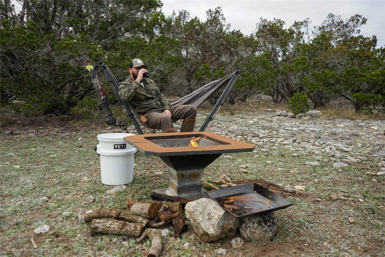 1450 Primrose - Photo 1