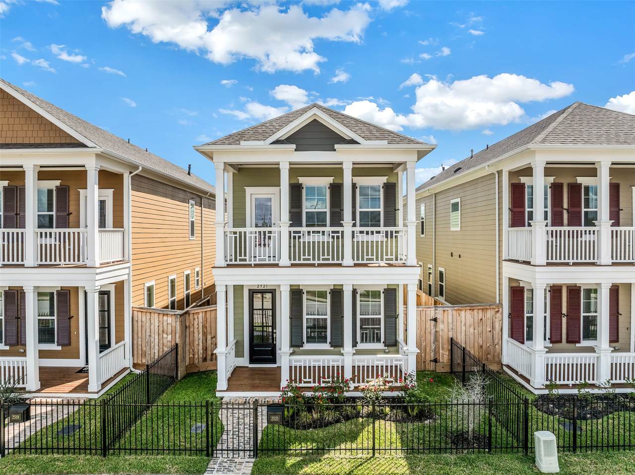 2521 Houston Avenue - Photo 1