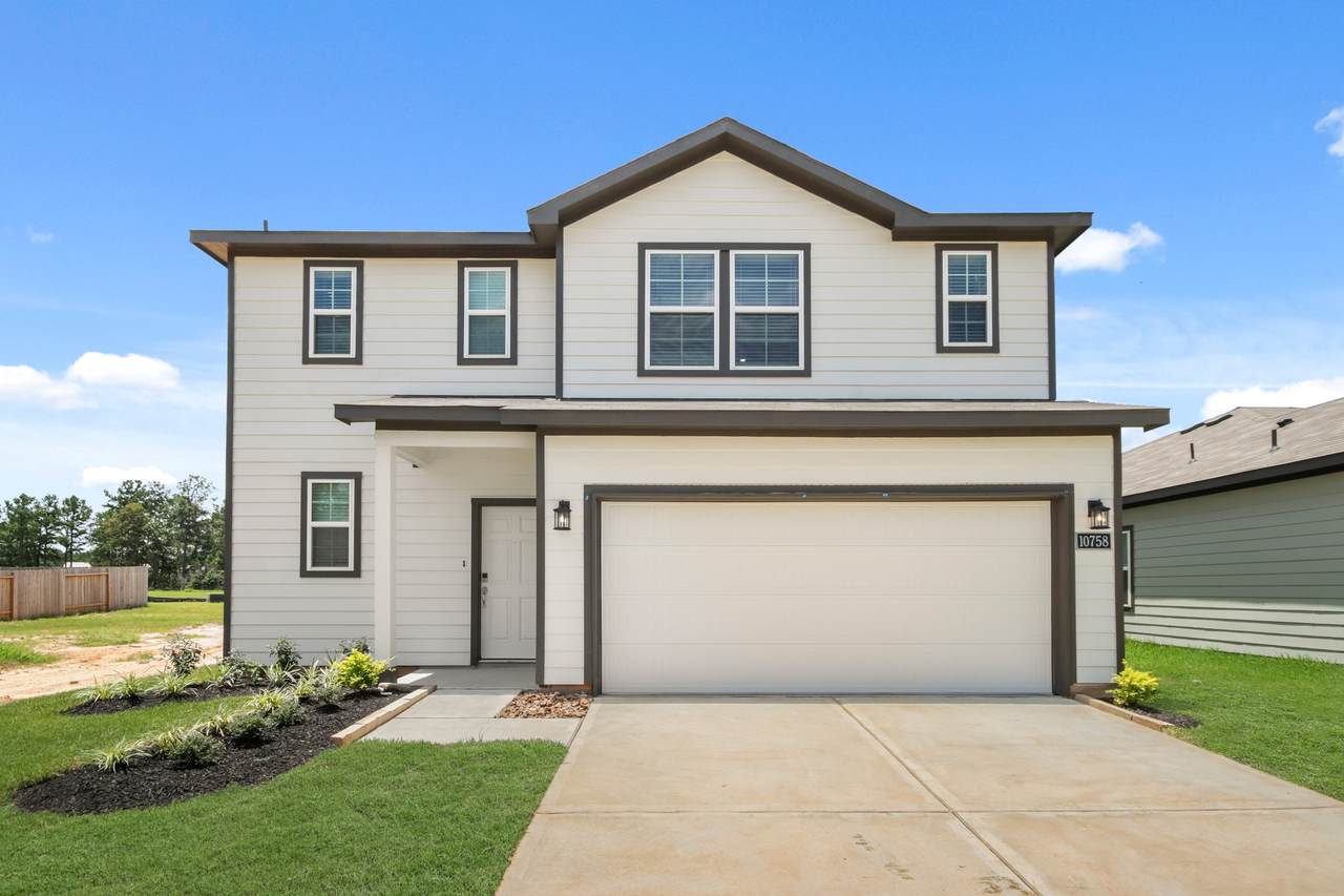 10758 Red Flagstone Drive - Photo 1