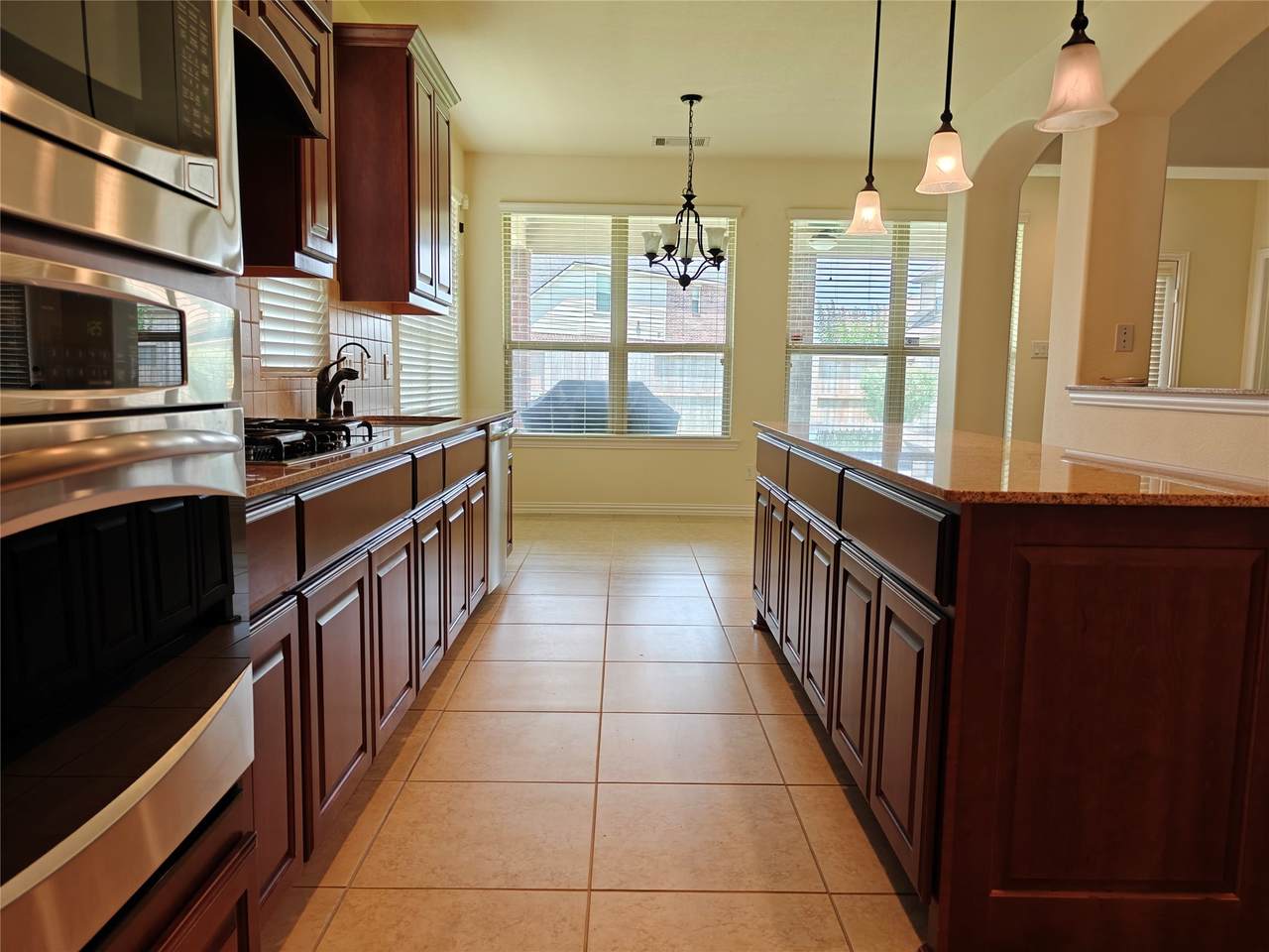 5551 Twin Rivers Lane - Photo 1