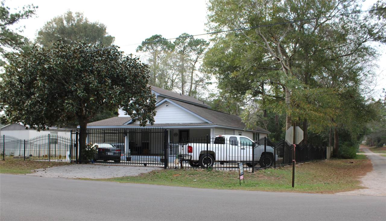 820 S Railroad Ave - Photo 1