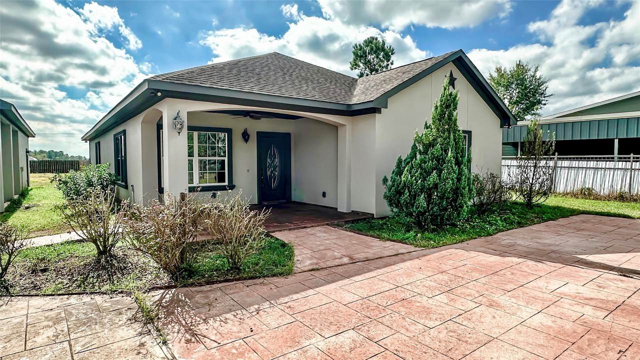 21074 Briar Chase Drive - Photo 1