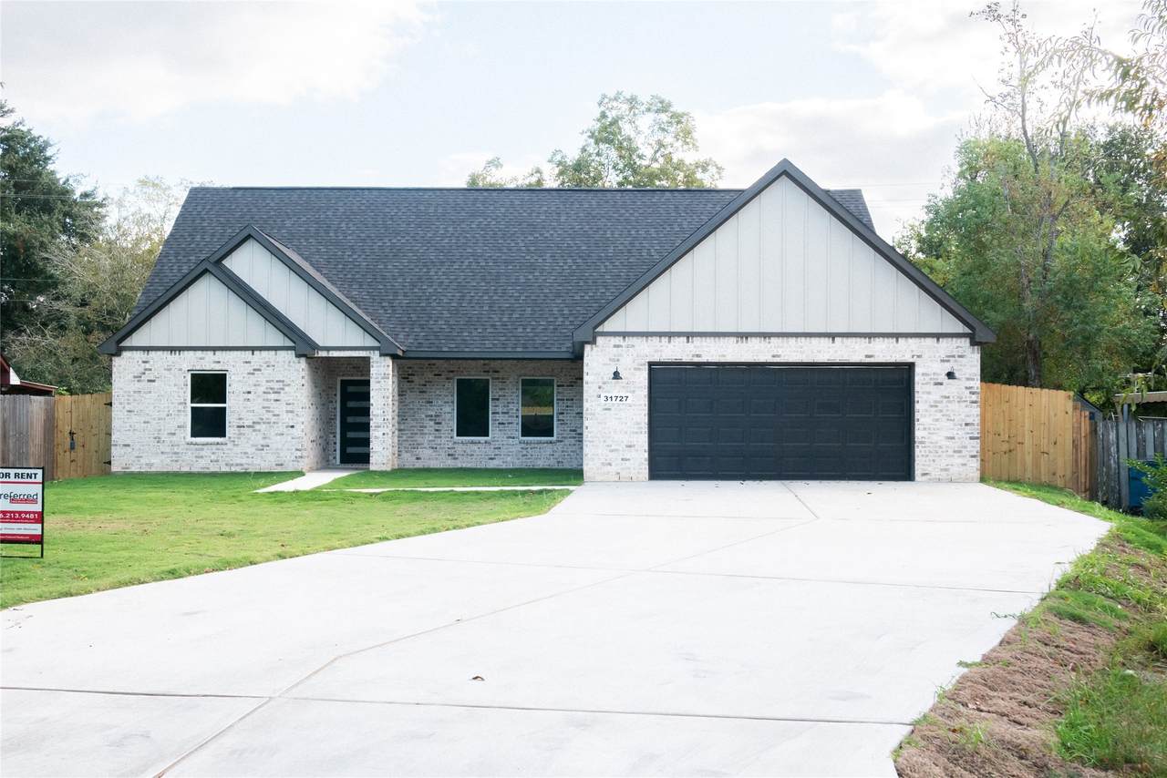 31727 Cypress Circle - Photo 1