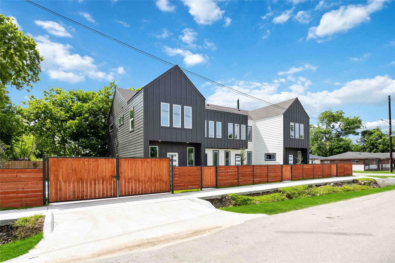 4562 Teton Street - Photo 1