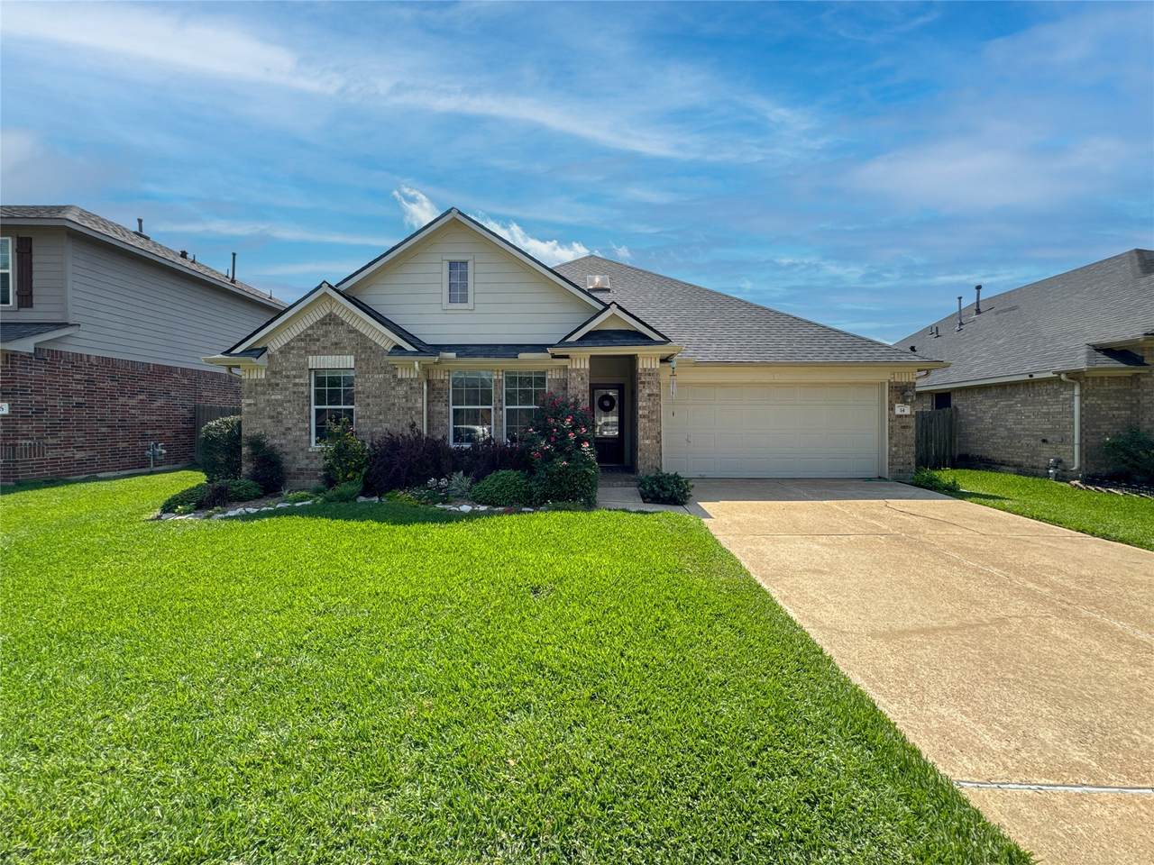 14 Palmdale Lane - Photo 1