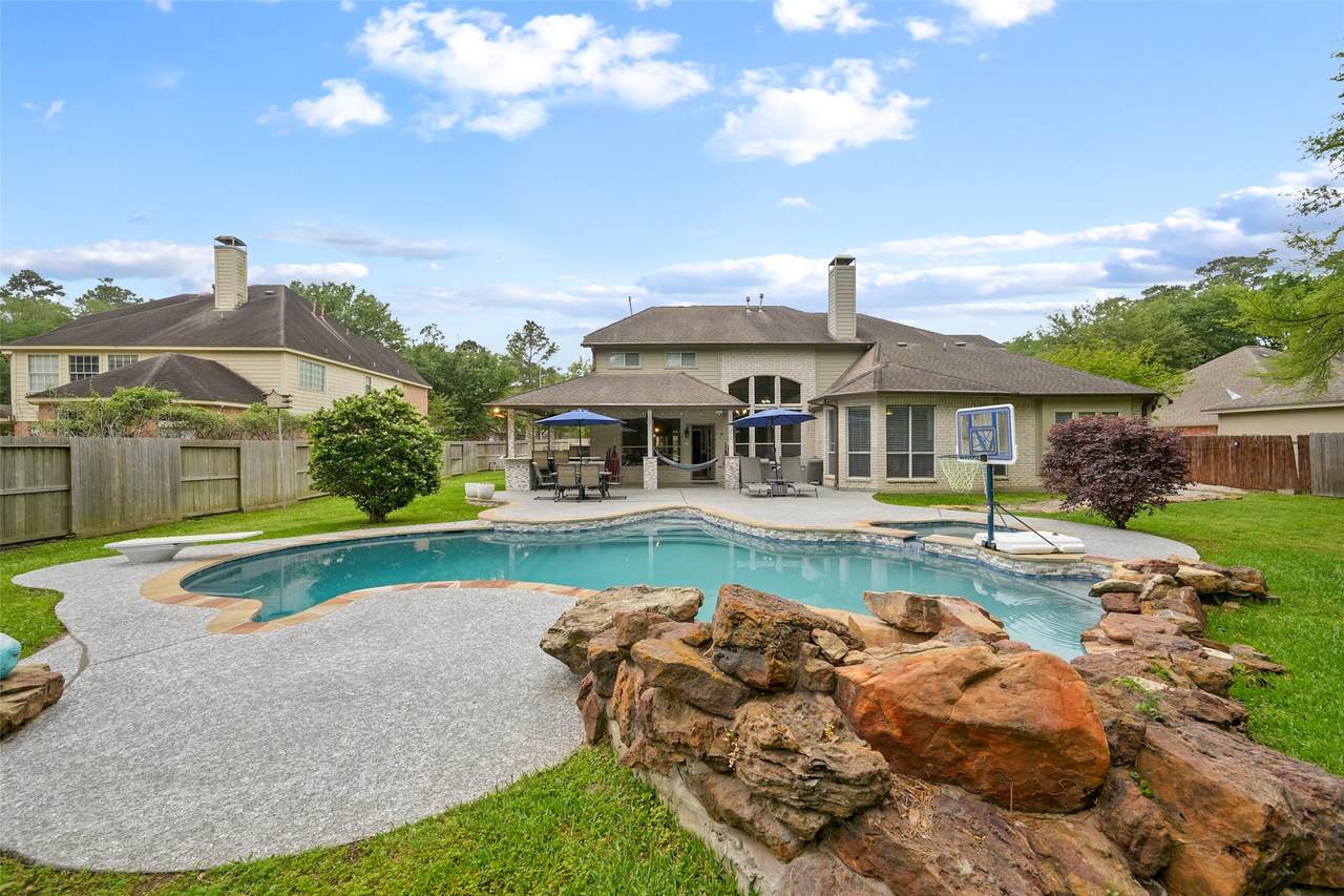 14014 Lakewood Crossing Boulevard - Photo 1