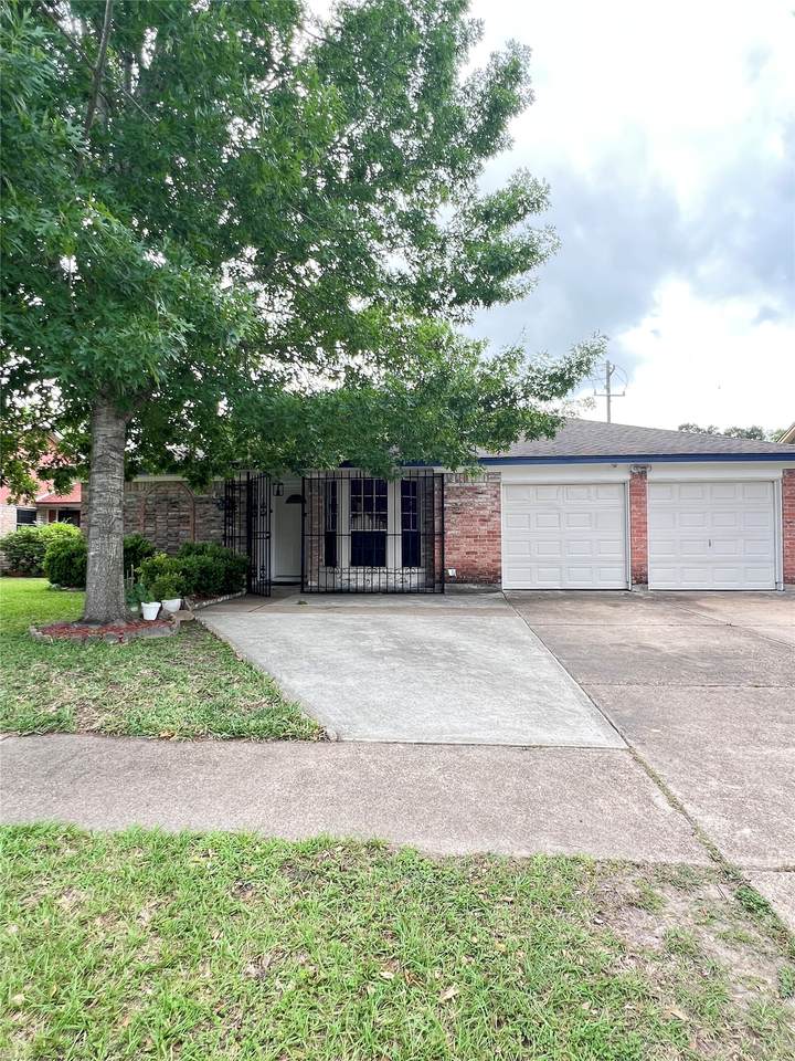 15119 Mcleod Drive - Photo 1