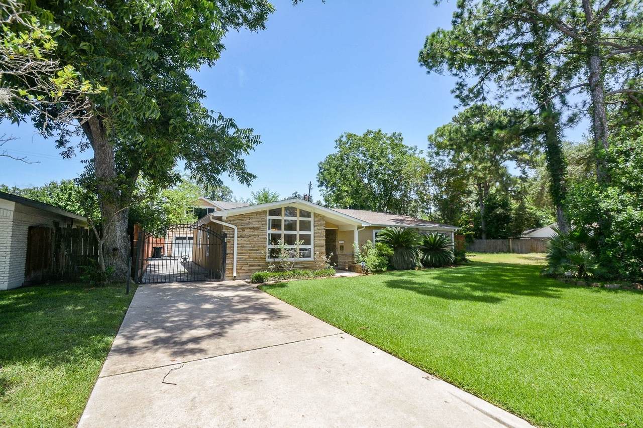 9906 Cedardale Drive - Photo 1