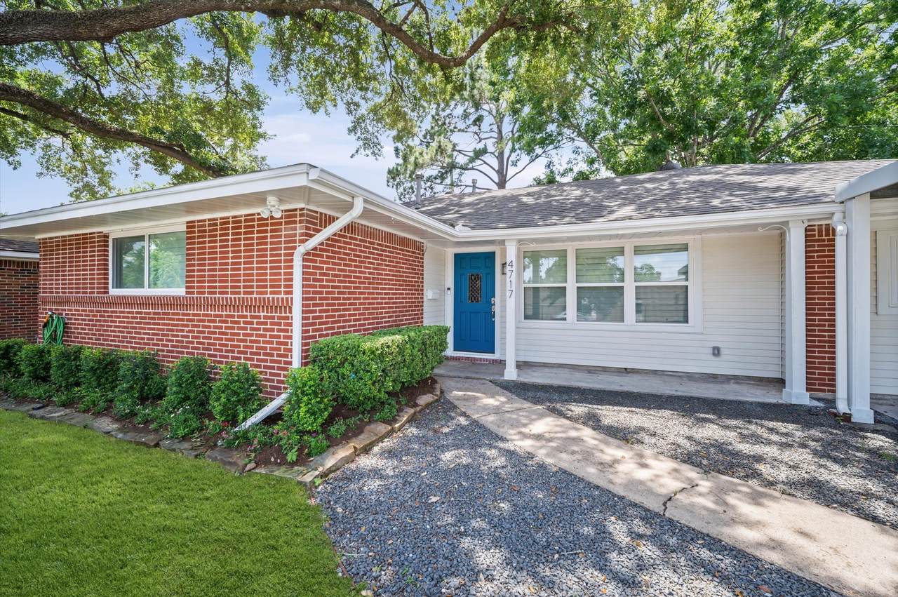 4717 Chrystell Lane - Photo 1