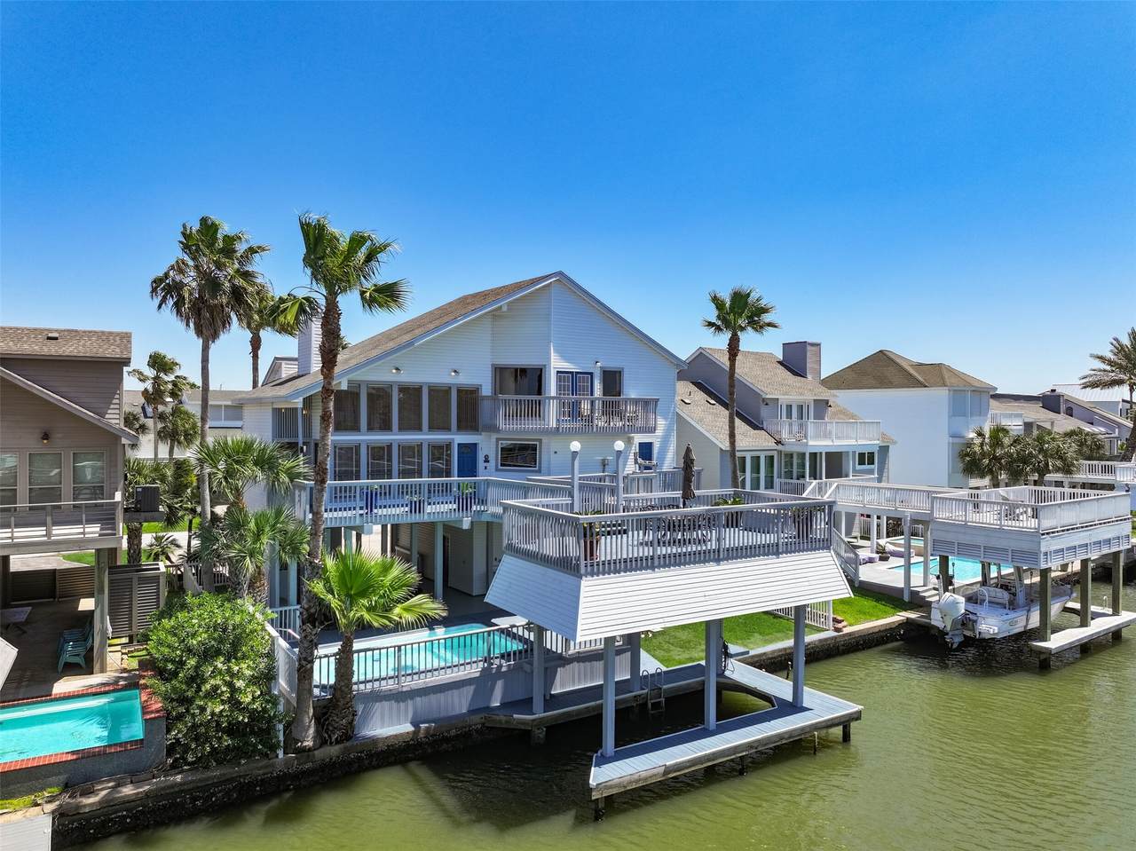 3413 Jolly Roger Circle - Photo 1