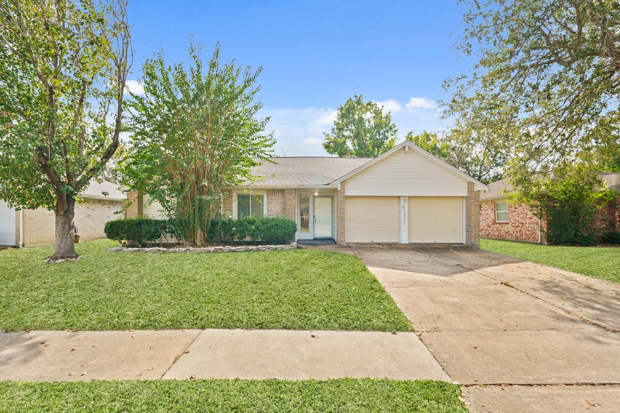 12831 Newberry Street - Photo 1