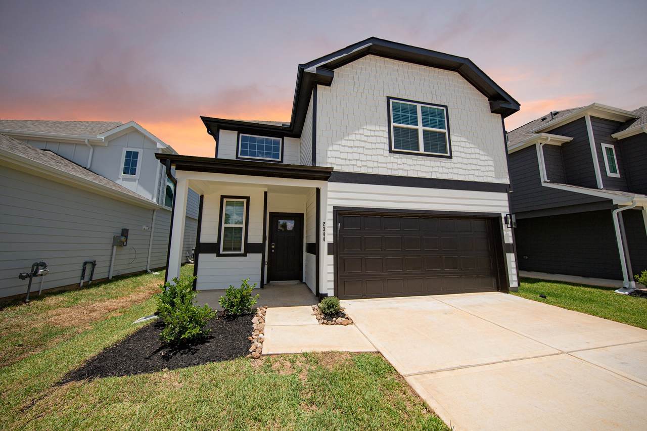 2344 Pipefish Drive - Photo 1