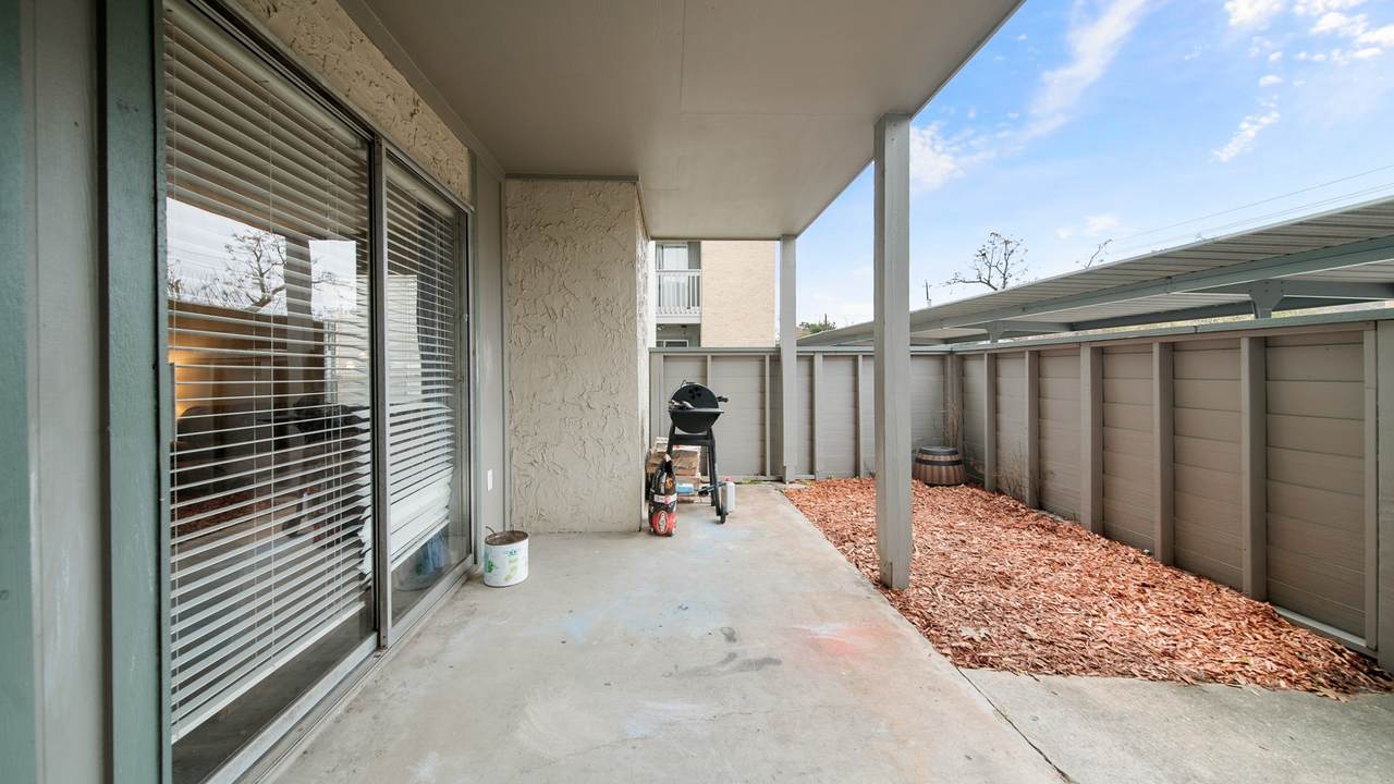260 El Dorado Boulevard - Photo 1