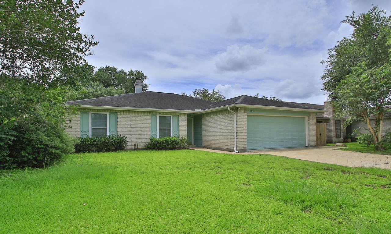 18531 Lippizaner Drive - Photo 1