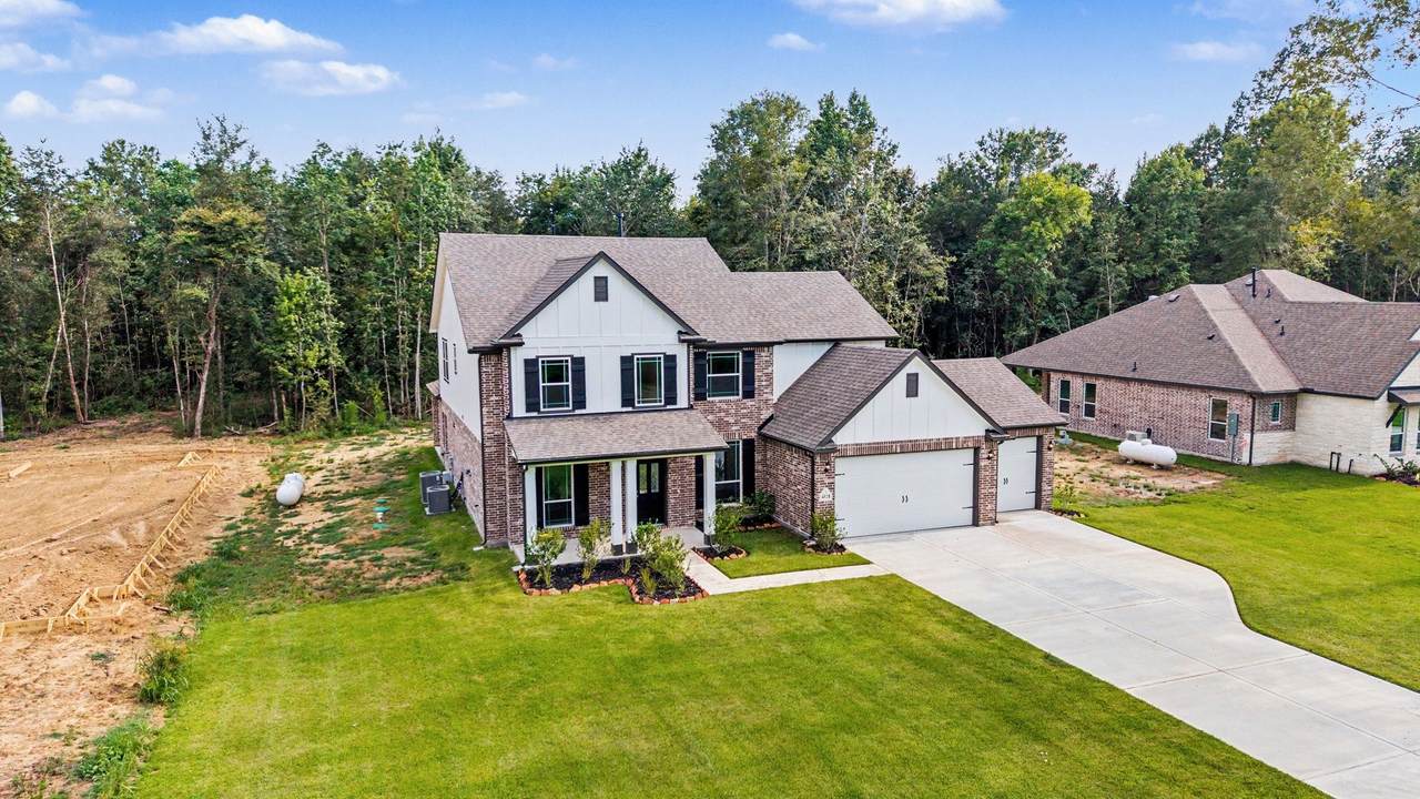 4528 Road 66112 - Photo 1