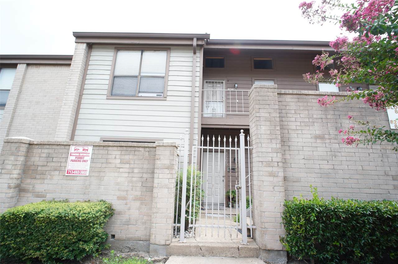 8267 Sands Point Drive - Photo 1