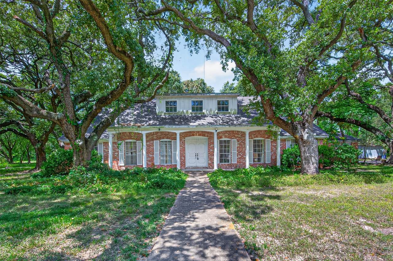 7131 Holmsley Lane - Photo 1