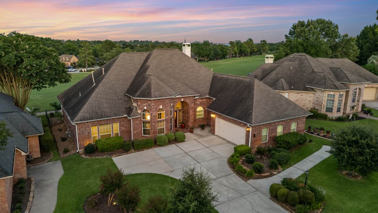 203 Wick Willow Drive - Photo 1