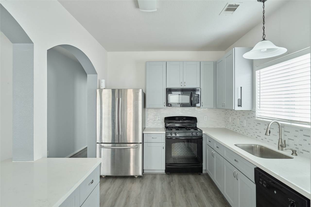 21718 Grassy Hill Lane - Photo 1