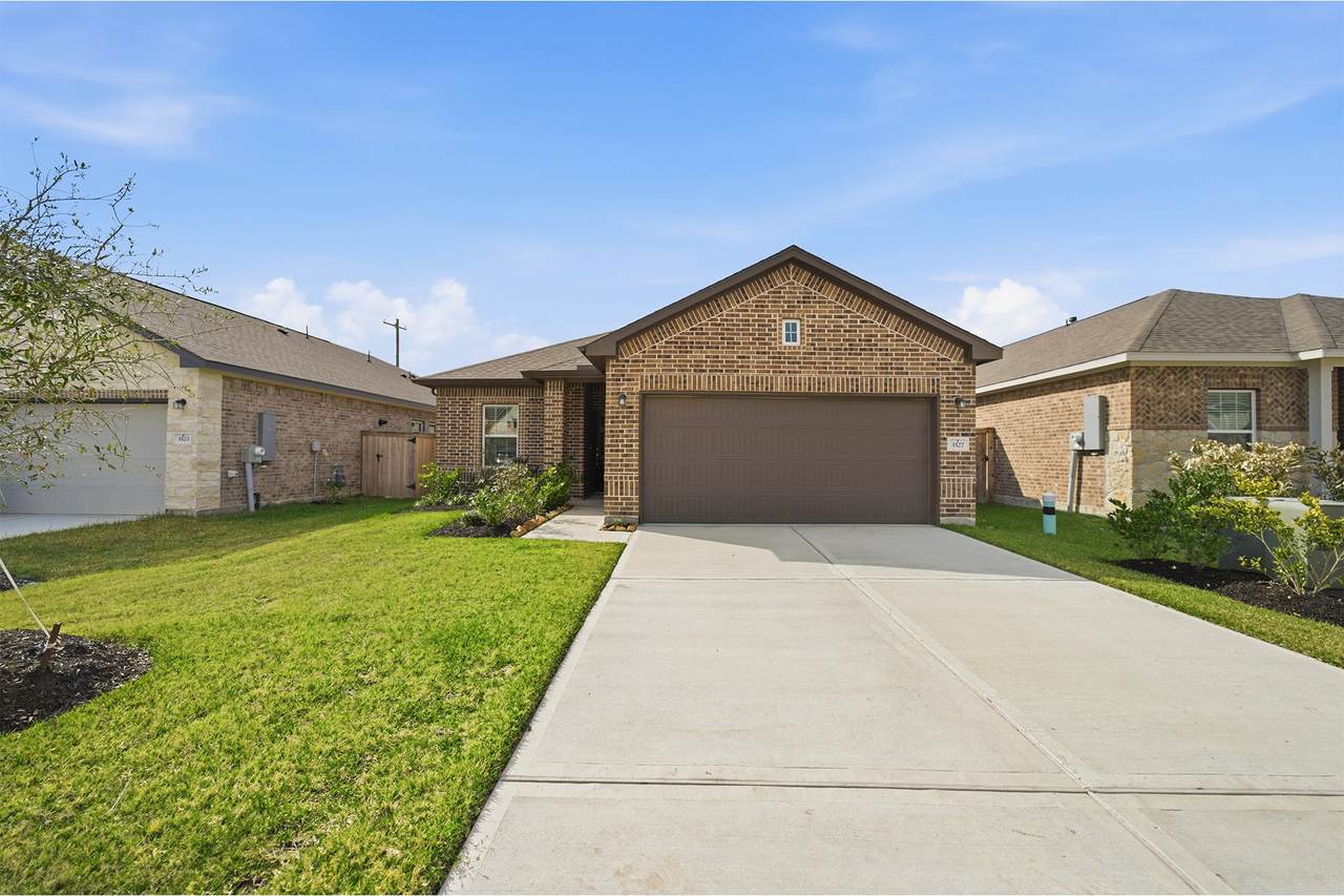 3527 Prairie Rose Trail - Photo 1