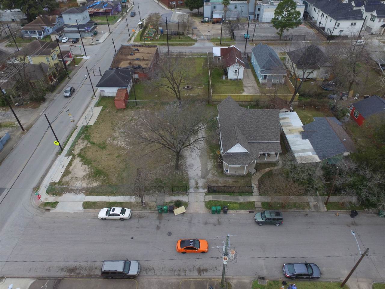 1903 Chapman Street - Photo 1