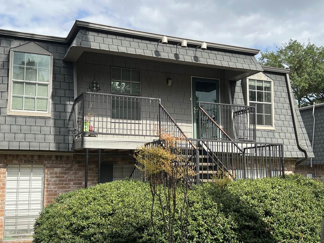 8947 Gaylord Drive - Photo 1