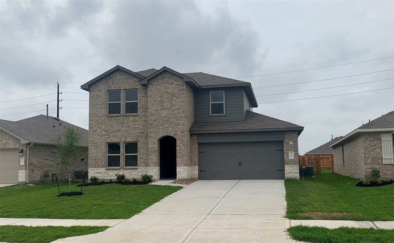 4227 Isoletta Court - Photo 1