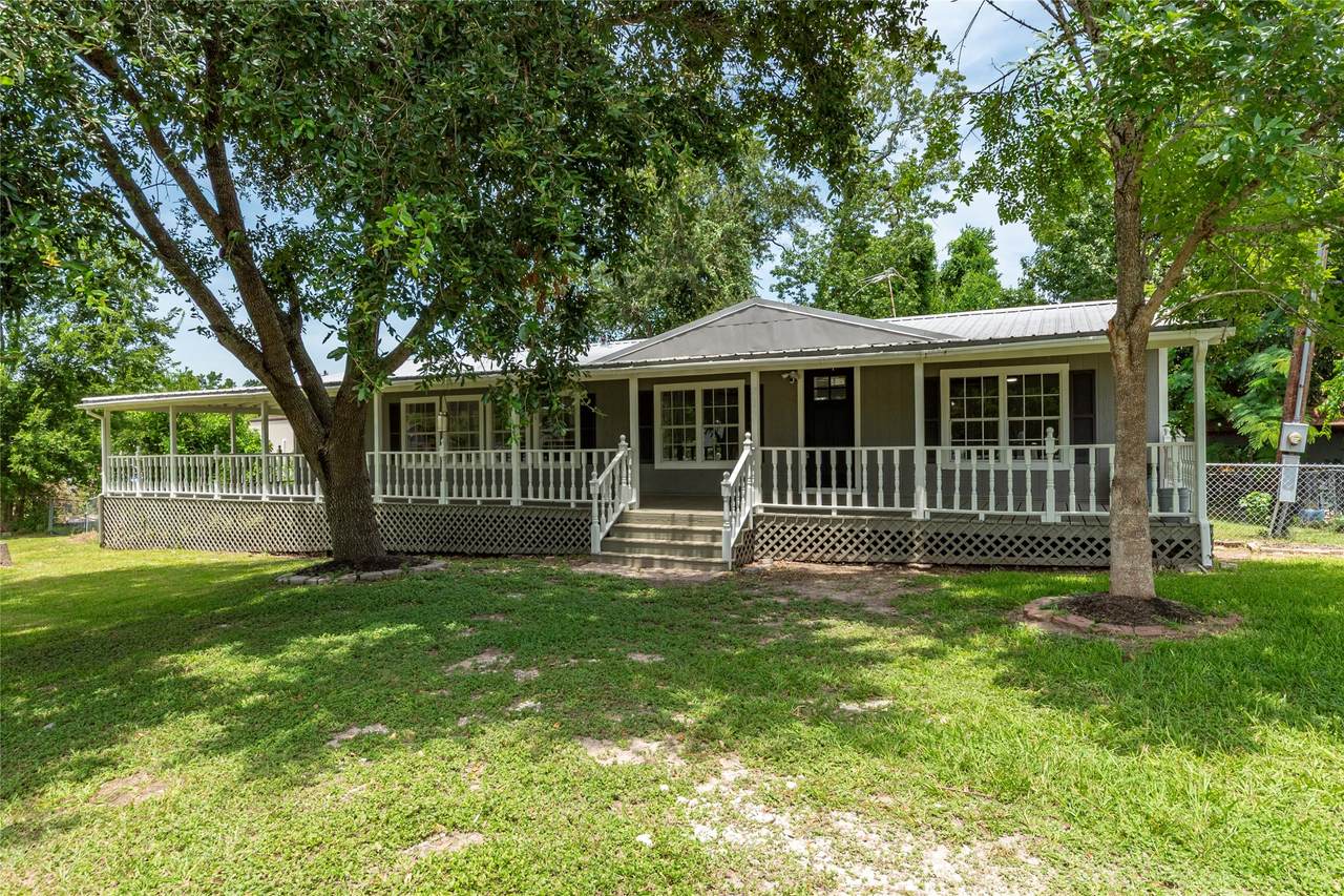 213 Red Haven Drive - Photo 1