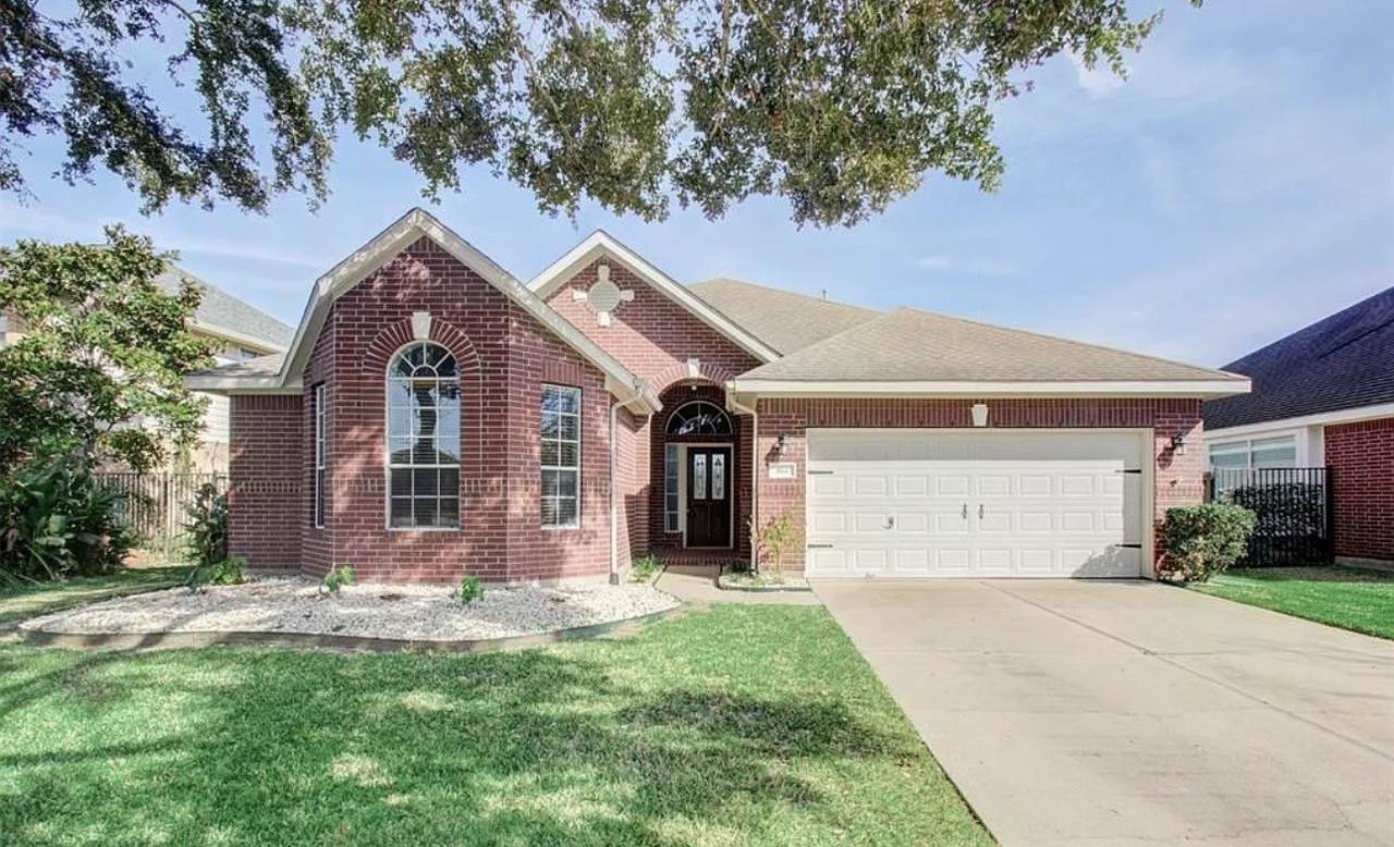 814 Elder Grove Drive - Photo 1