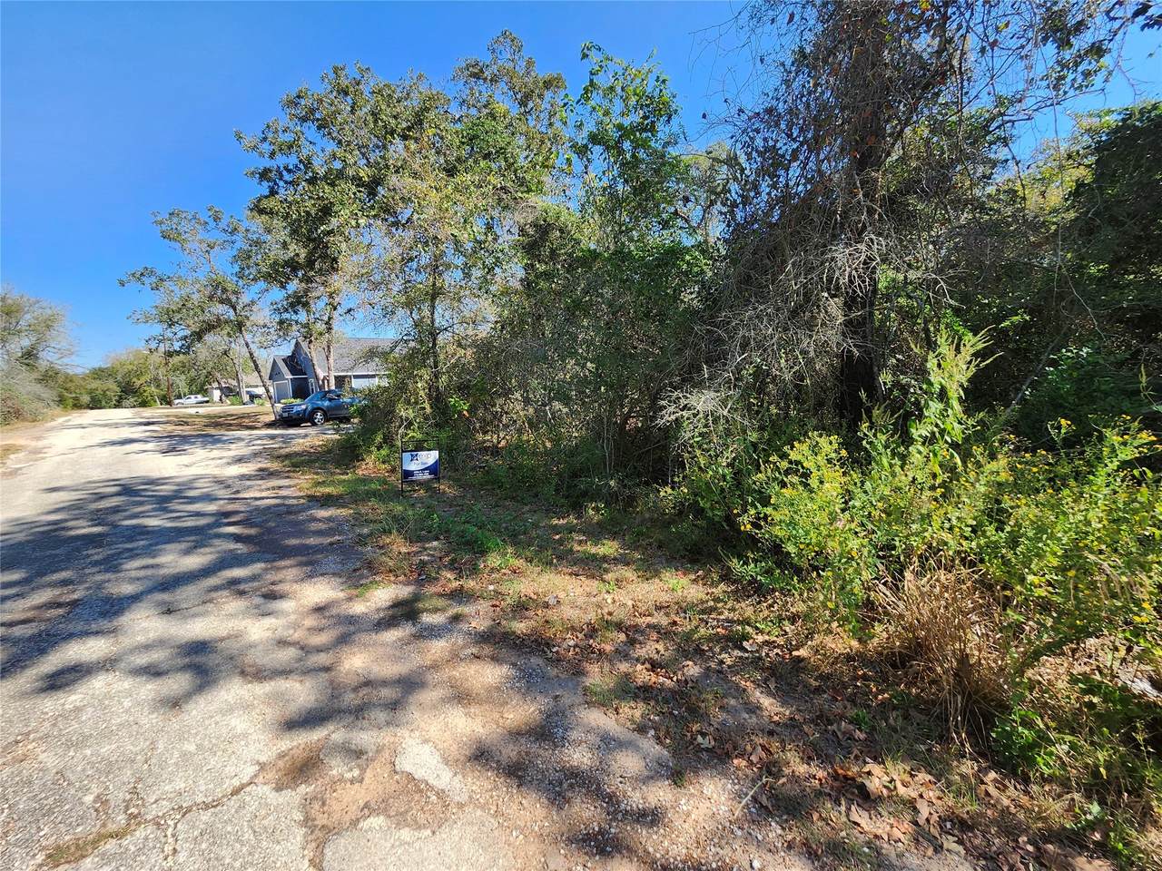 0 Buck Ln - Photo 1