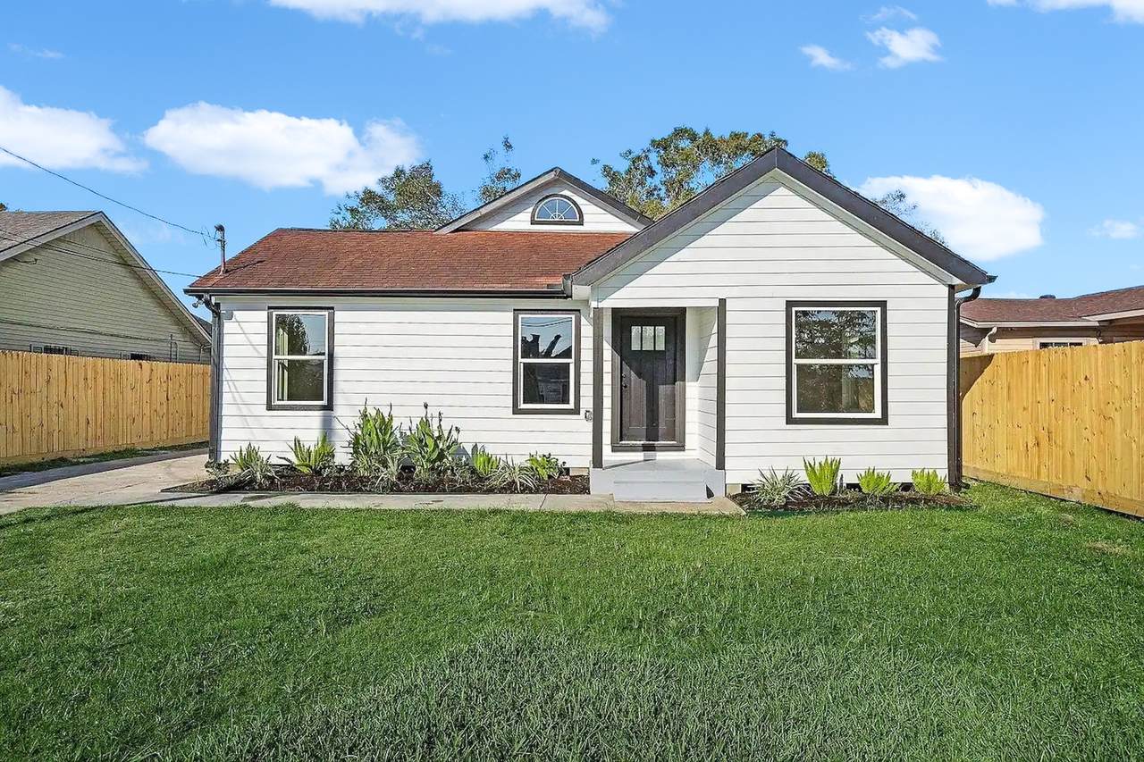 6305 Gay Street - Photo 1