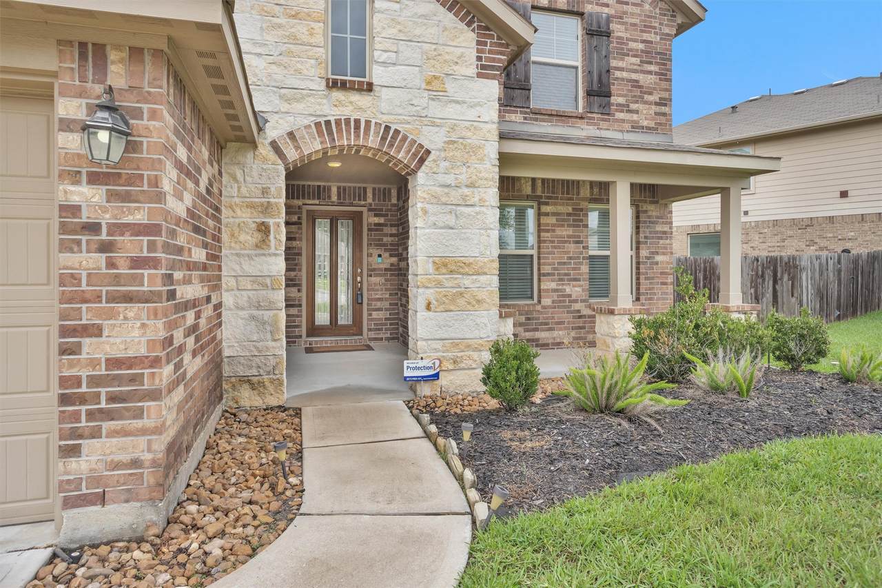 5206 Pointe Spring Crossing - Photo 1