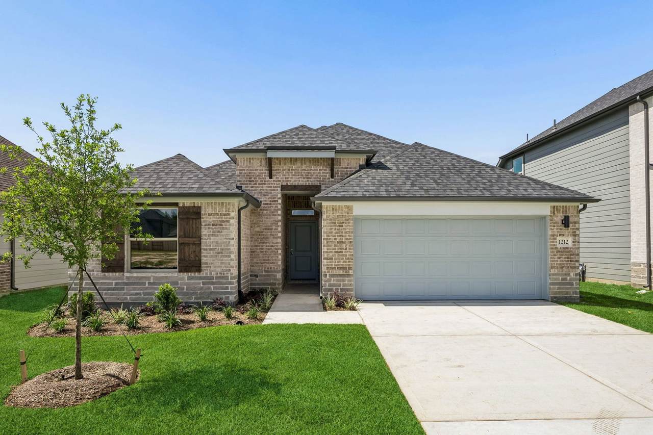 1212 Pavia Fields Drive - Photo 1