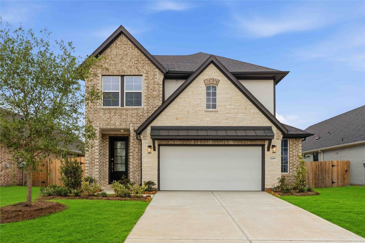 2839 Elm Creek Way - Photo 1