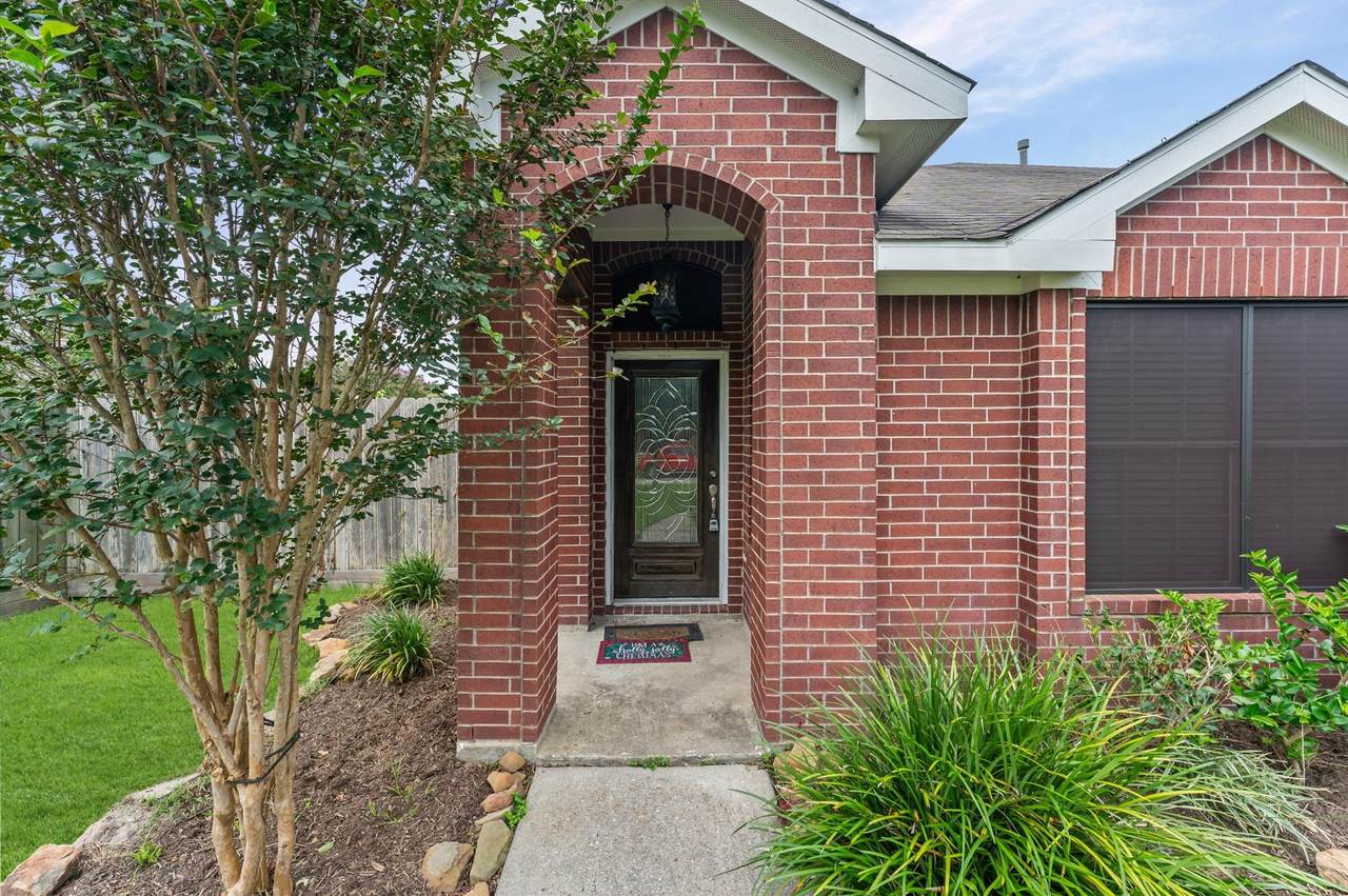 1875 Redwood Lane - Photo 1