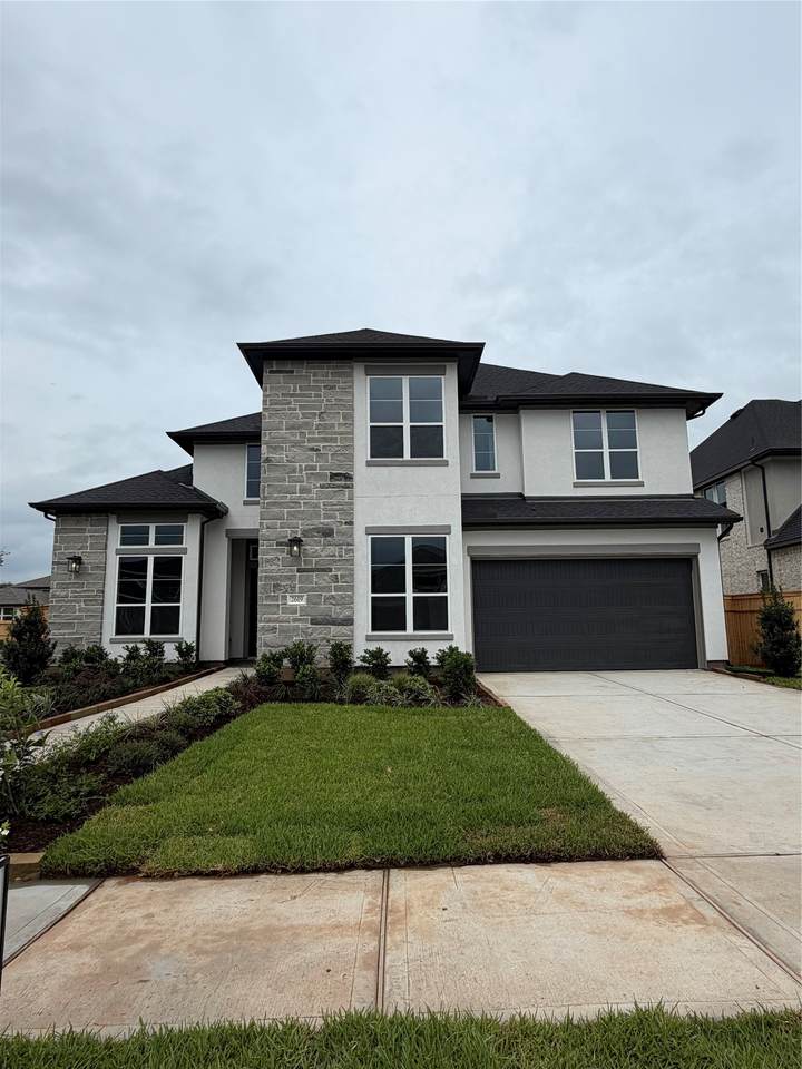 2619 Crown Ridge Drive - Photo 1