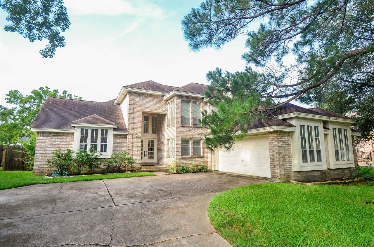 15111 New Hastings Drive - Photo 1
