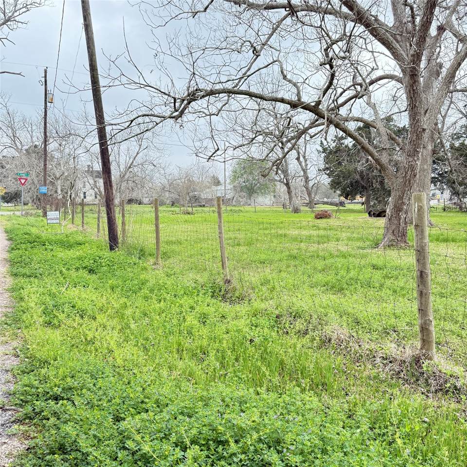 0 W Pearl Street - Photo 1